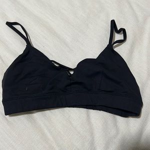 Alo sports bra